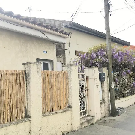 Petite Maison Darwin Apartment *